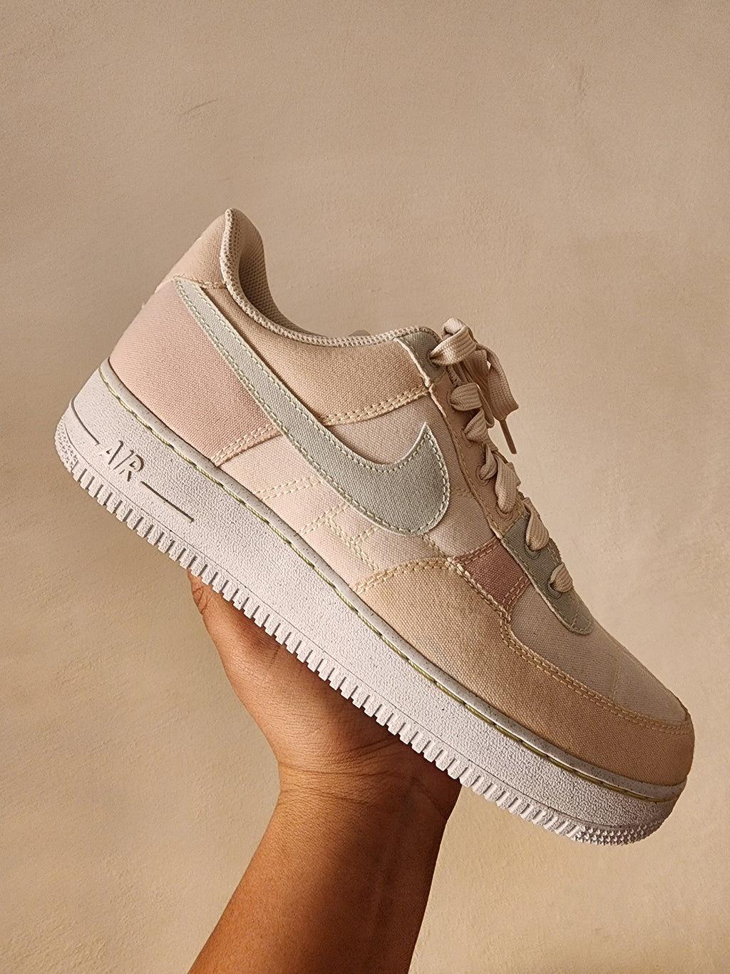 Sneaker low top beige
