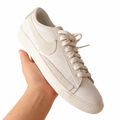Sneaker blanco minimal
