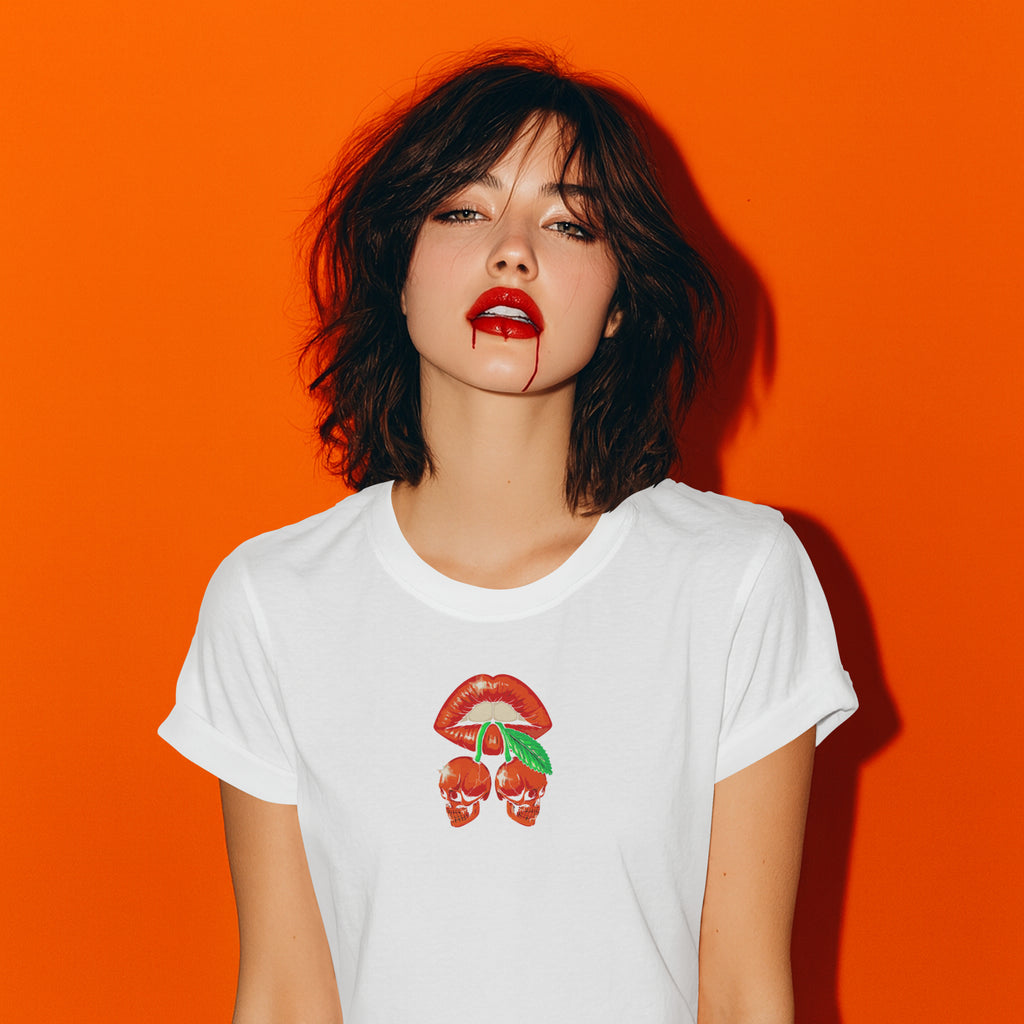 Cherry Skull Lips Tee – Edición Limitada