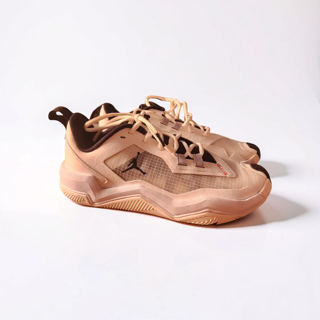 Sneaker basket performance